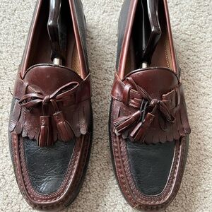 Johnston & Murphy Two-Tone Tassel Kiltie Loafers in Burgundy and Black